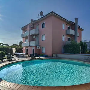 https://giada-palace.it-tuscanyhotel.com